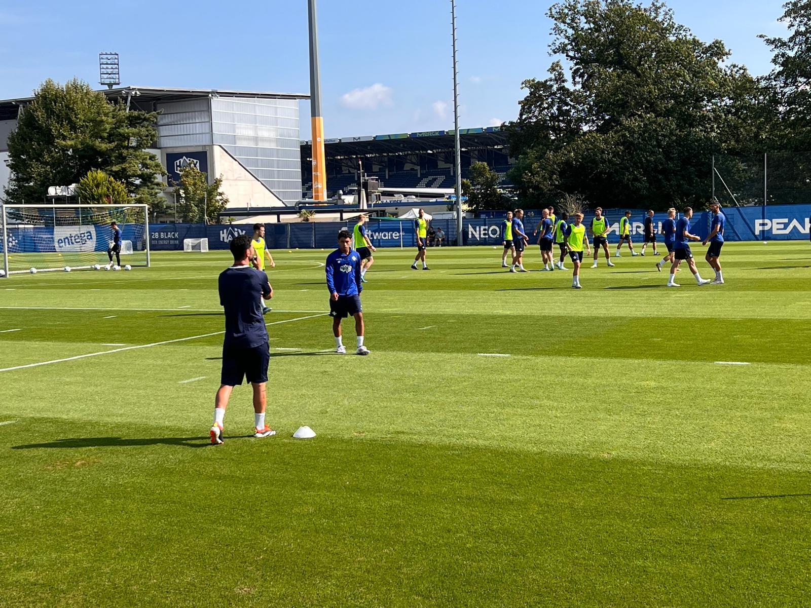 Erstes Training nach Lieberknecht – Warten auf Nachfolger