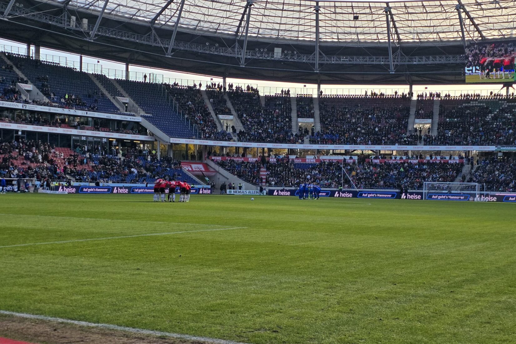 Förster und Nürnberger treffen: 2:1 in Hannover